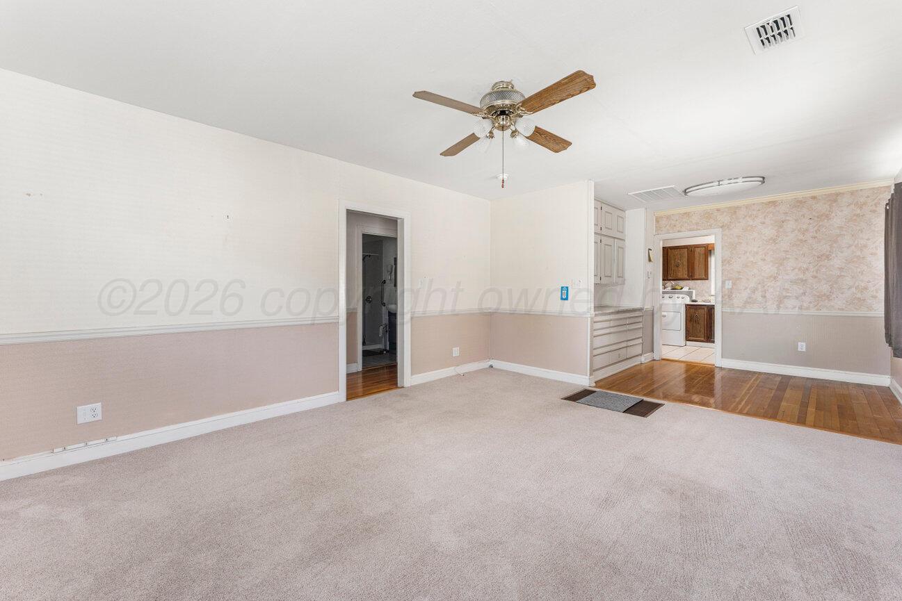 834 S Kentucky Street Property Photo 5