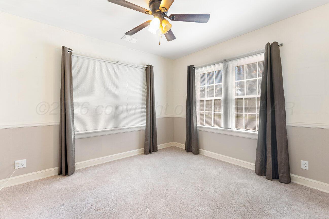 834 S Kentucky Street Property Photo 17