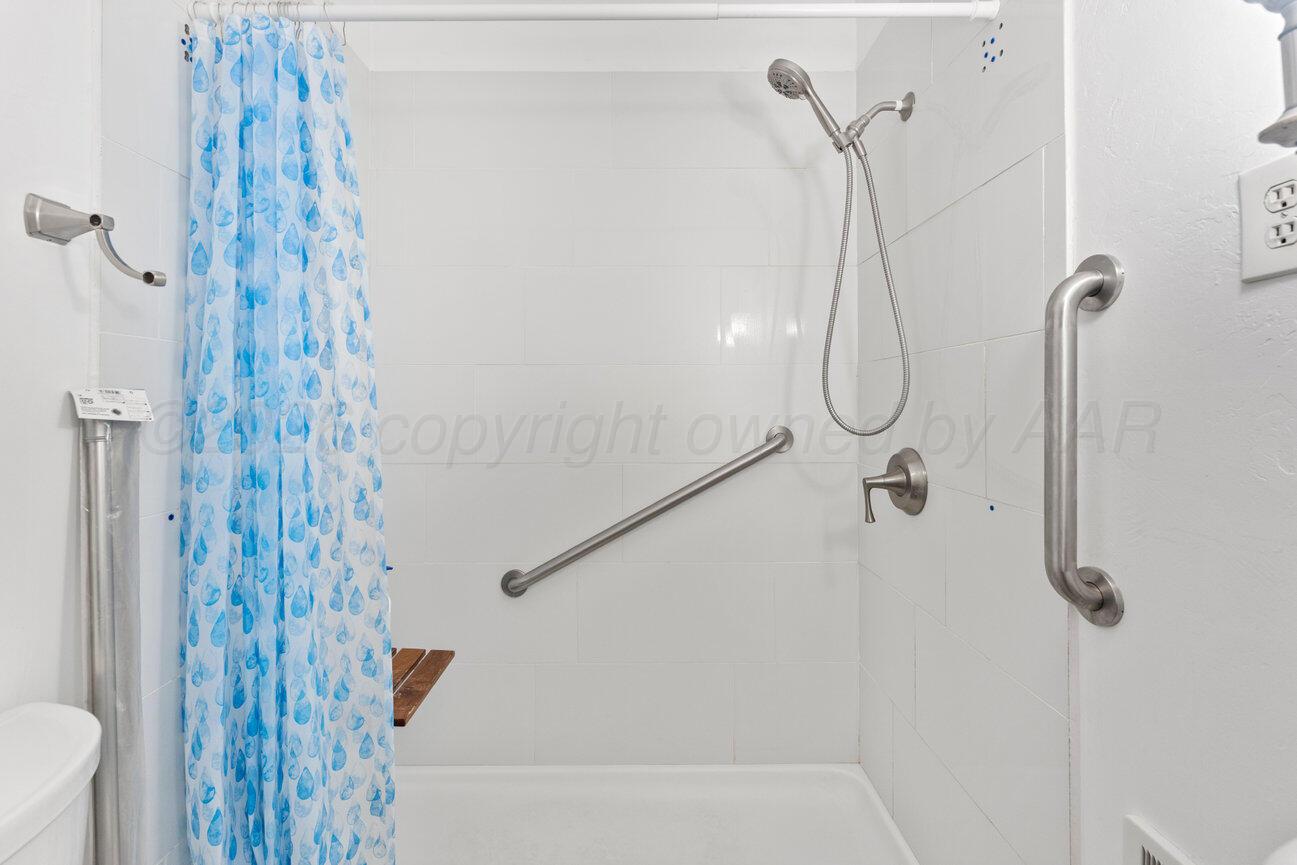 834 S Kentucky Street Property Photo 20