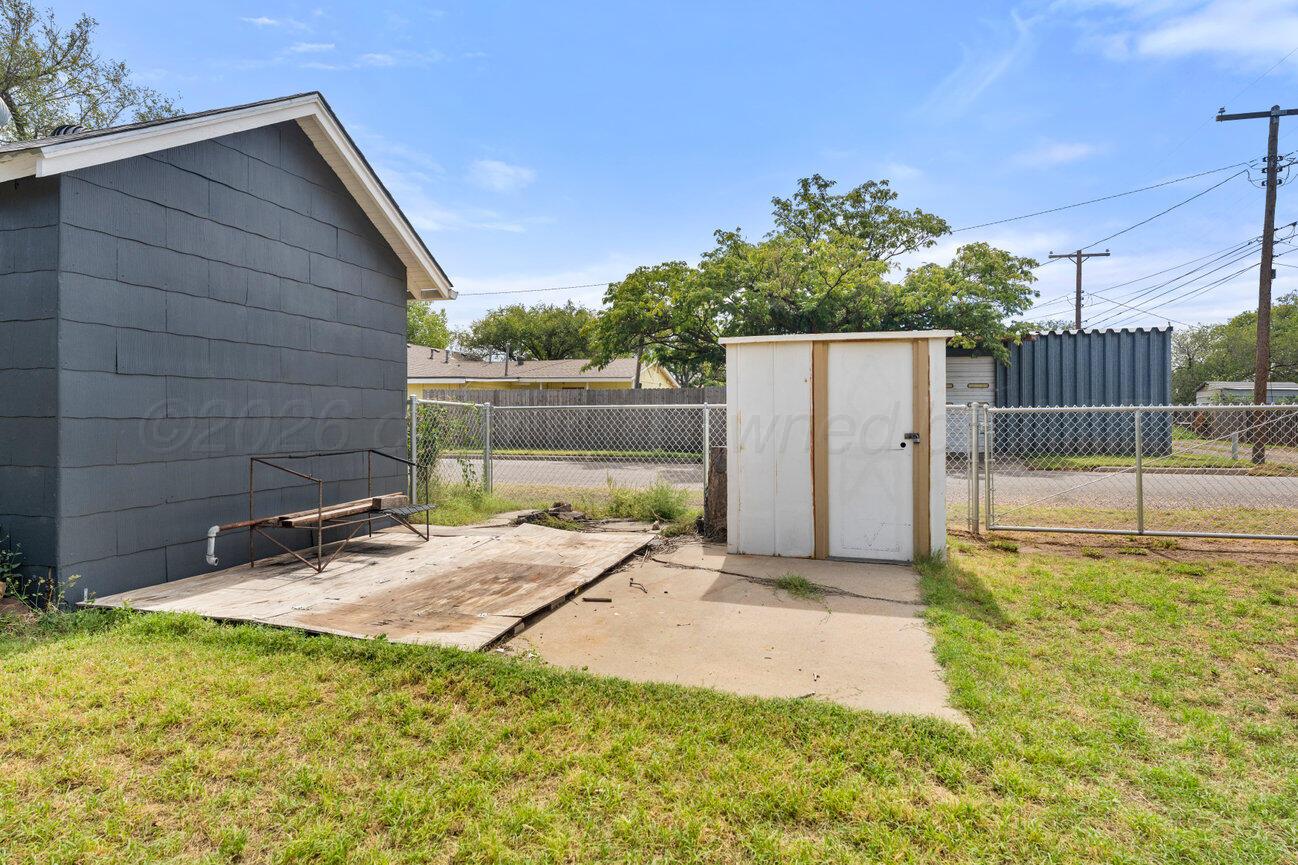 834 S Kentucky Street Property Photo 33