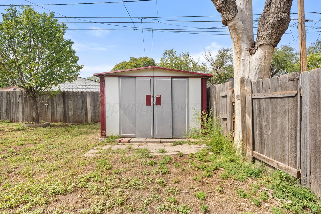 834 S Kentucky Street Property Photo 36
