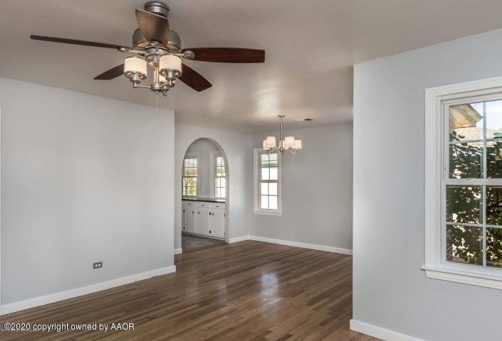 108 Wayside Drive Property Photo 4