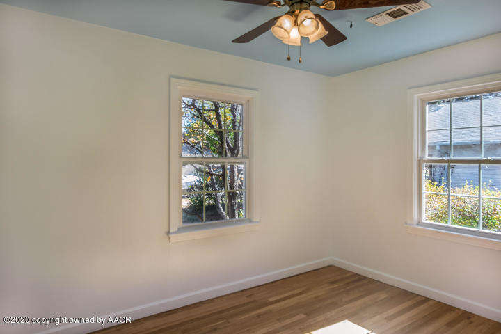 108 Wayside Drive Property Photo 12