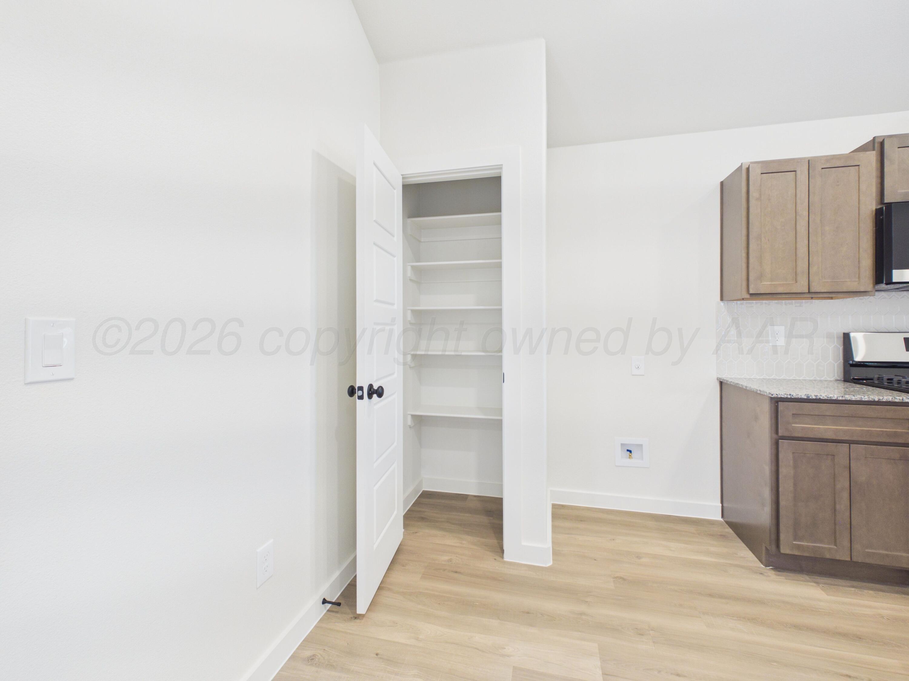 9103 Prairieland Drive Property Photo 7