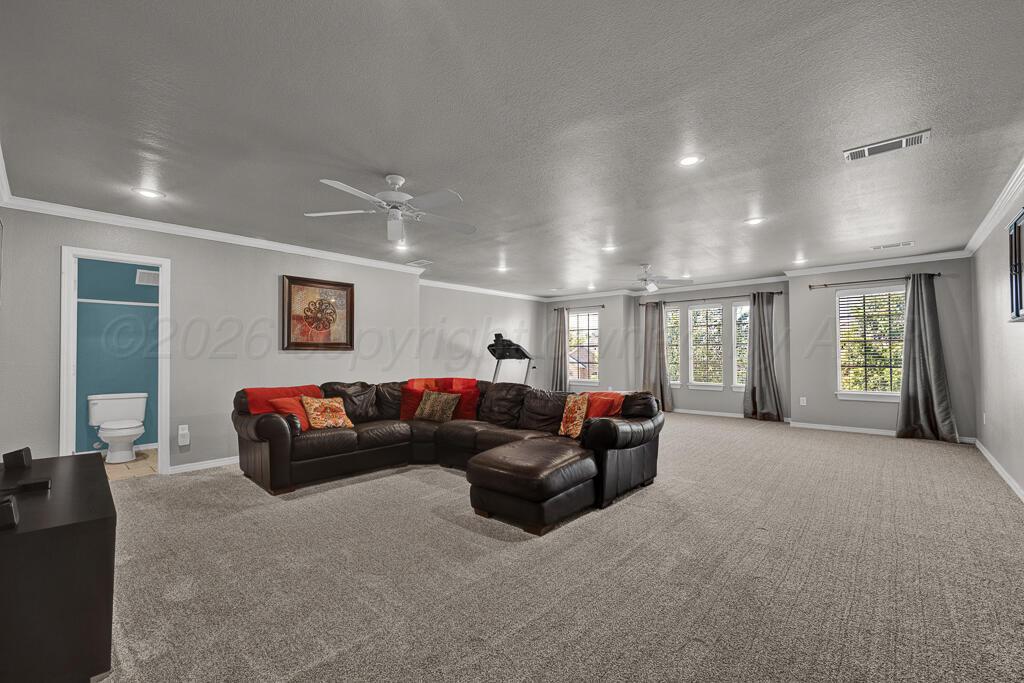 6009 Brianna Drive Property Photo 6