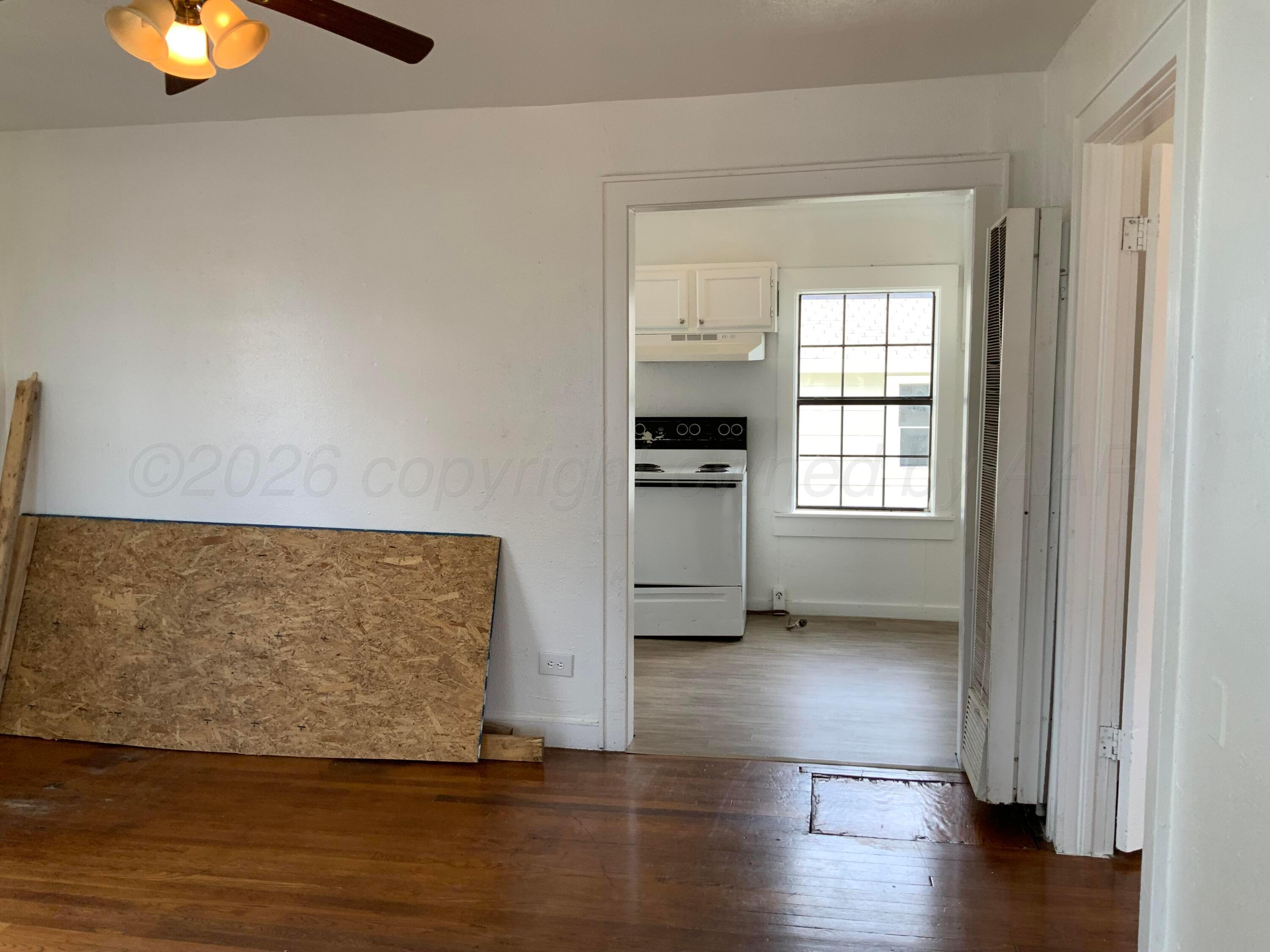611 S Alabama Street Property Photo 2