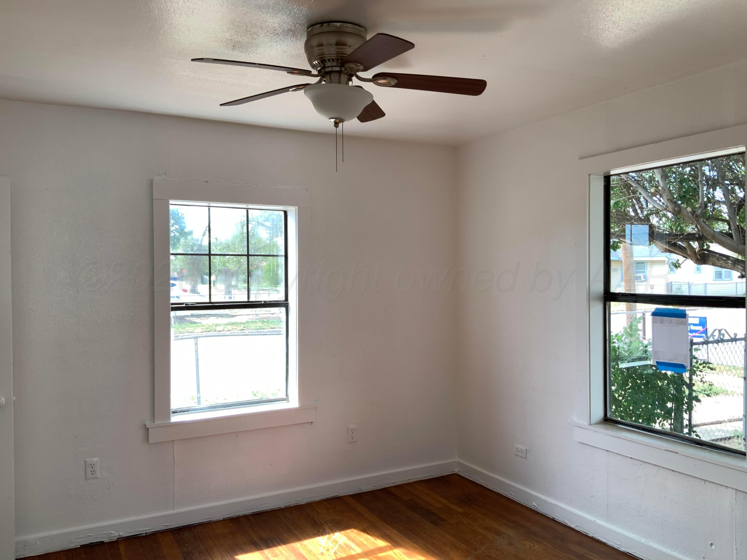 611 S Alabama Street Property Photo 6