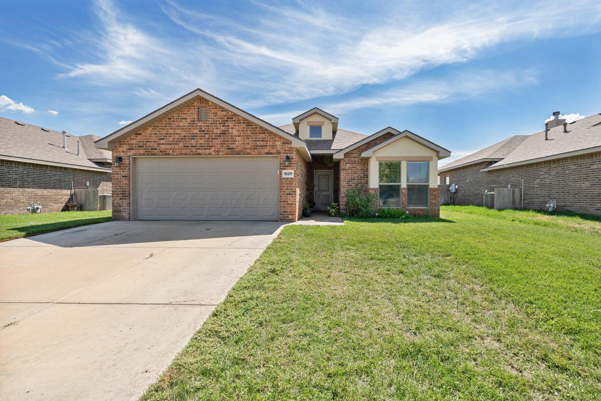 9609 Cagle Drive Property Photo 1