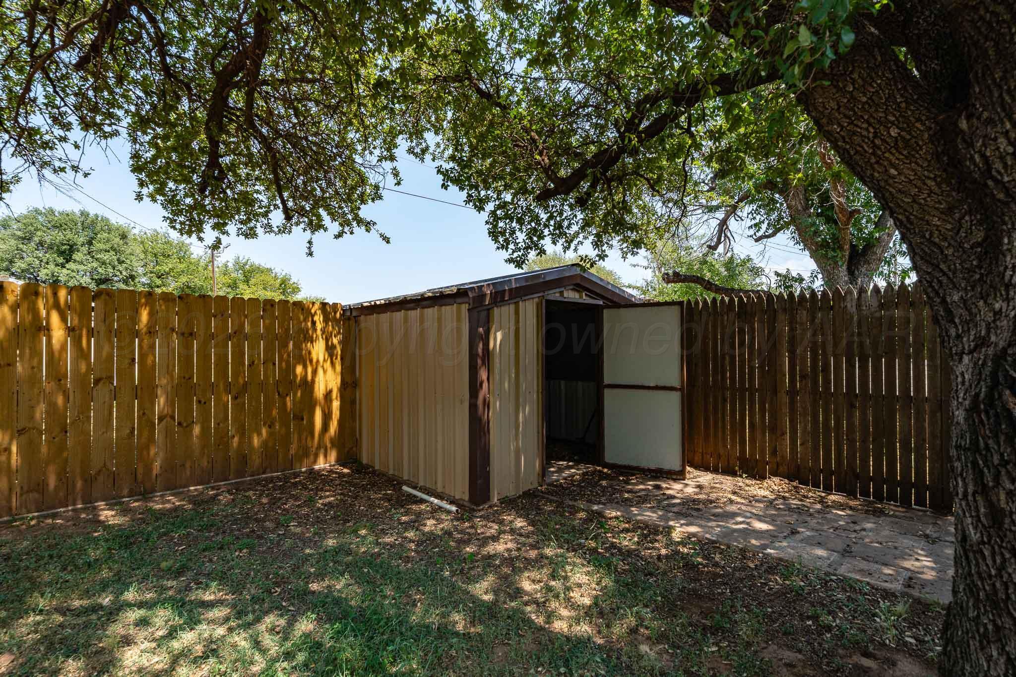 1306 Nw Ave I Property Photo 12