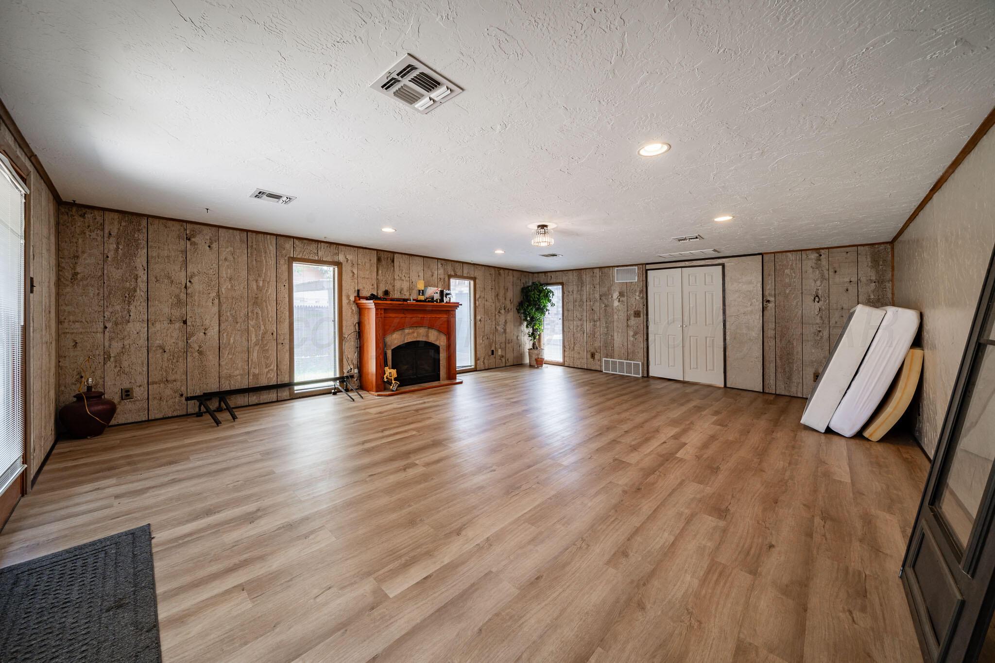 1306 Nw Ave I Property Photo 19