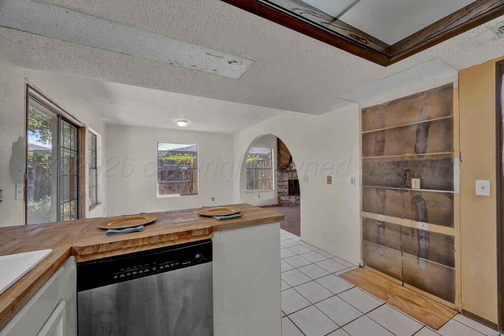 3004 Shores Court Property Photo 15
