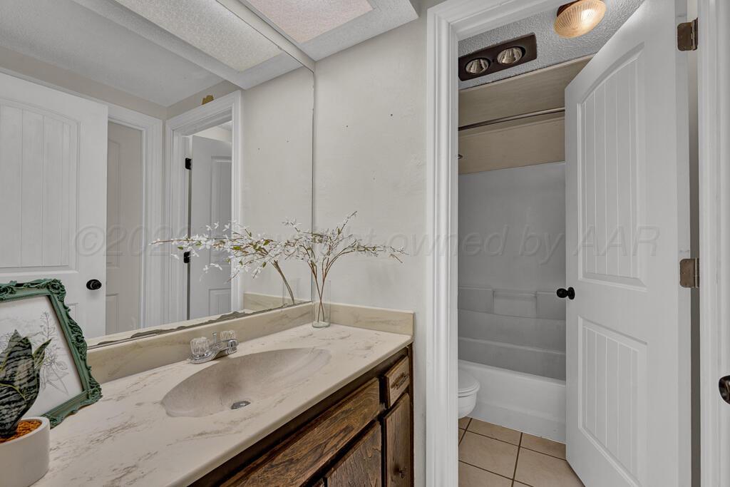 3004 Shores Court Property Photo 19