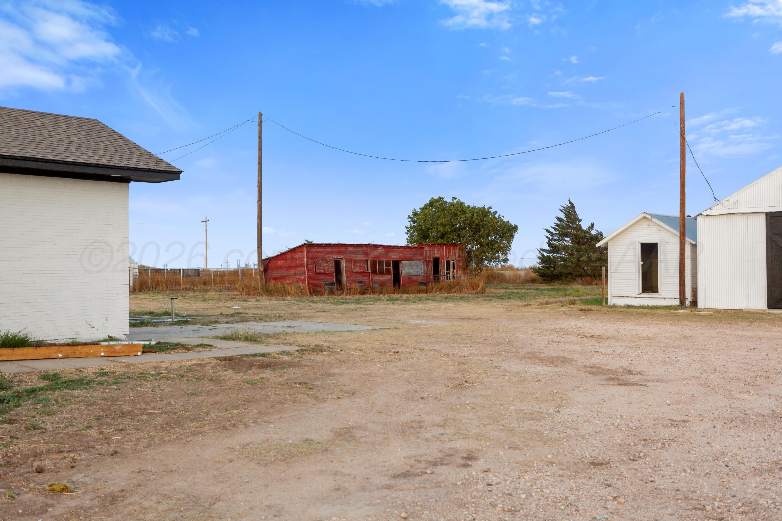 8748 Fm 282 Property Photo 11