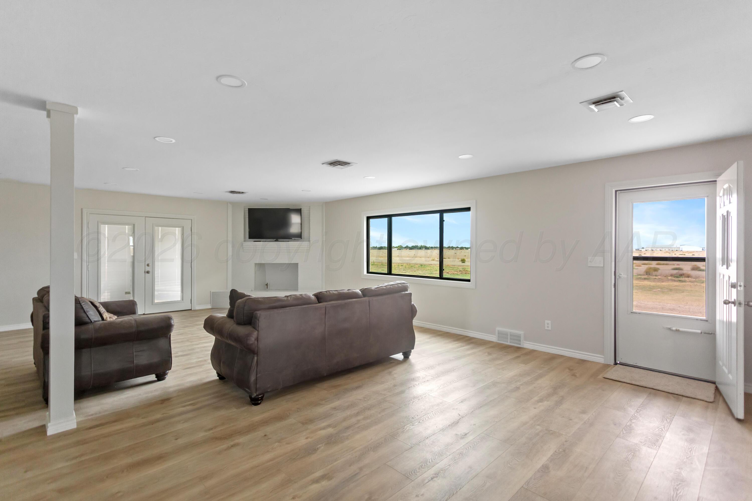 8748 Fm 282 Property Photo 14