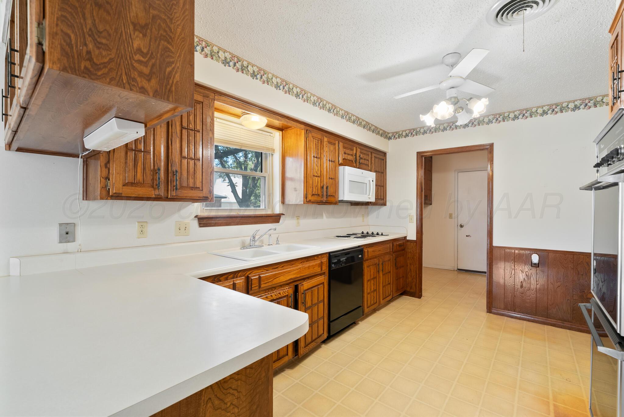 6101 Princeton Street Property Photo 5