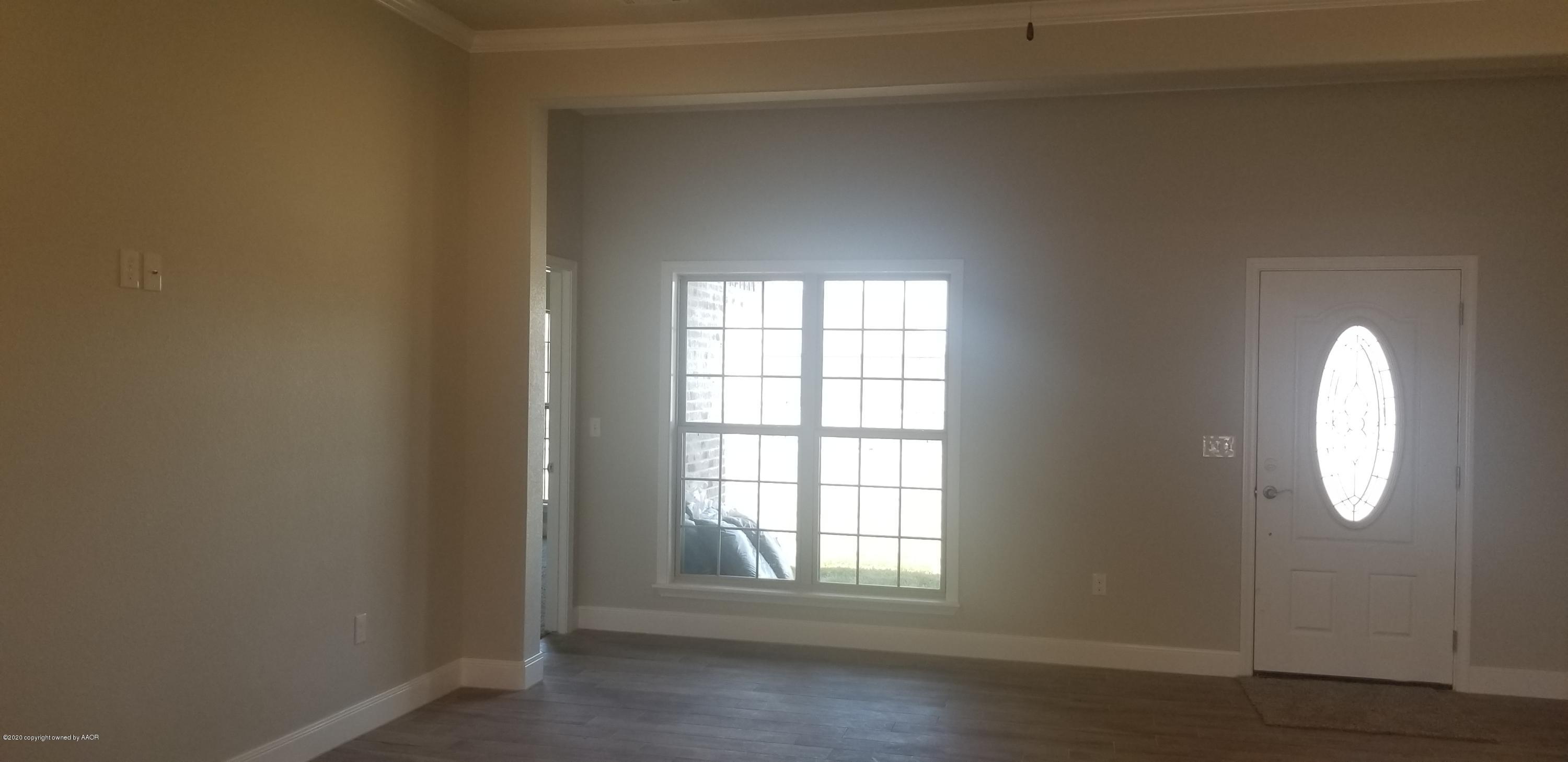 9407 Staten Island Street Property Photo 6
