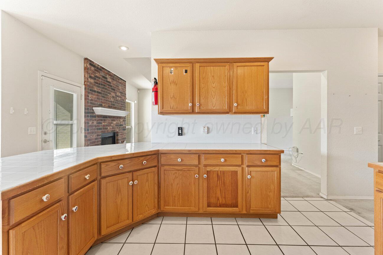 6212 S Bonham Street Property Photo 12