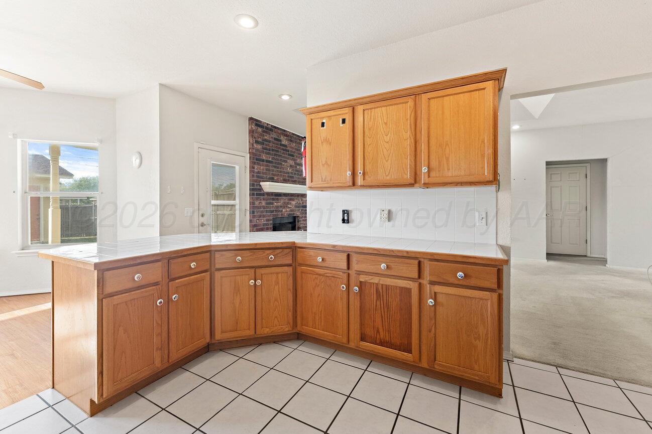 6212 S Bonham Street Property Photo 13