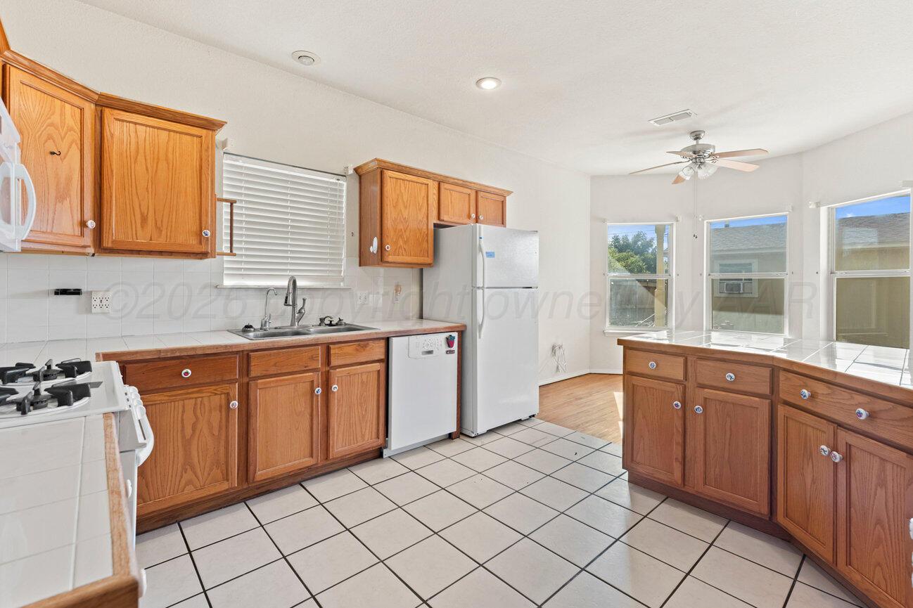 6212 S Bonham Street Property Photo 14
