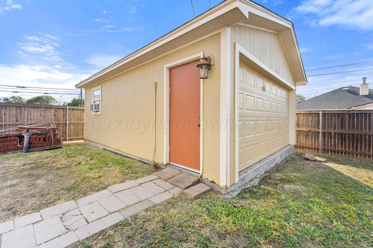 6212 S Bonham Street Property Photo 52