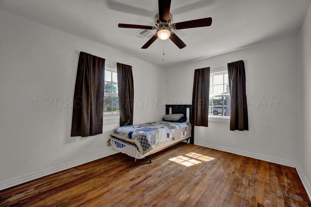 4408 S Travis Street Property Photo 16