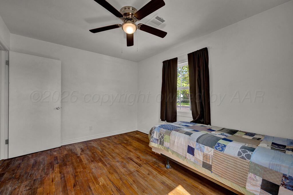 4408 S Travis Street Property Photo 17