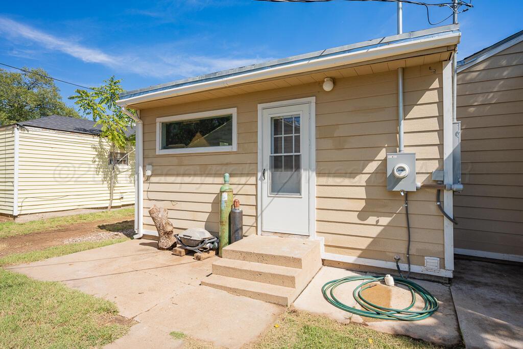 4408 S Travis Street Property Photo 27