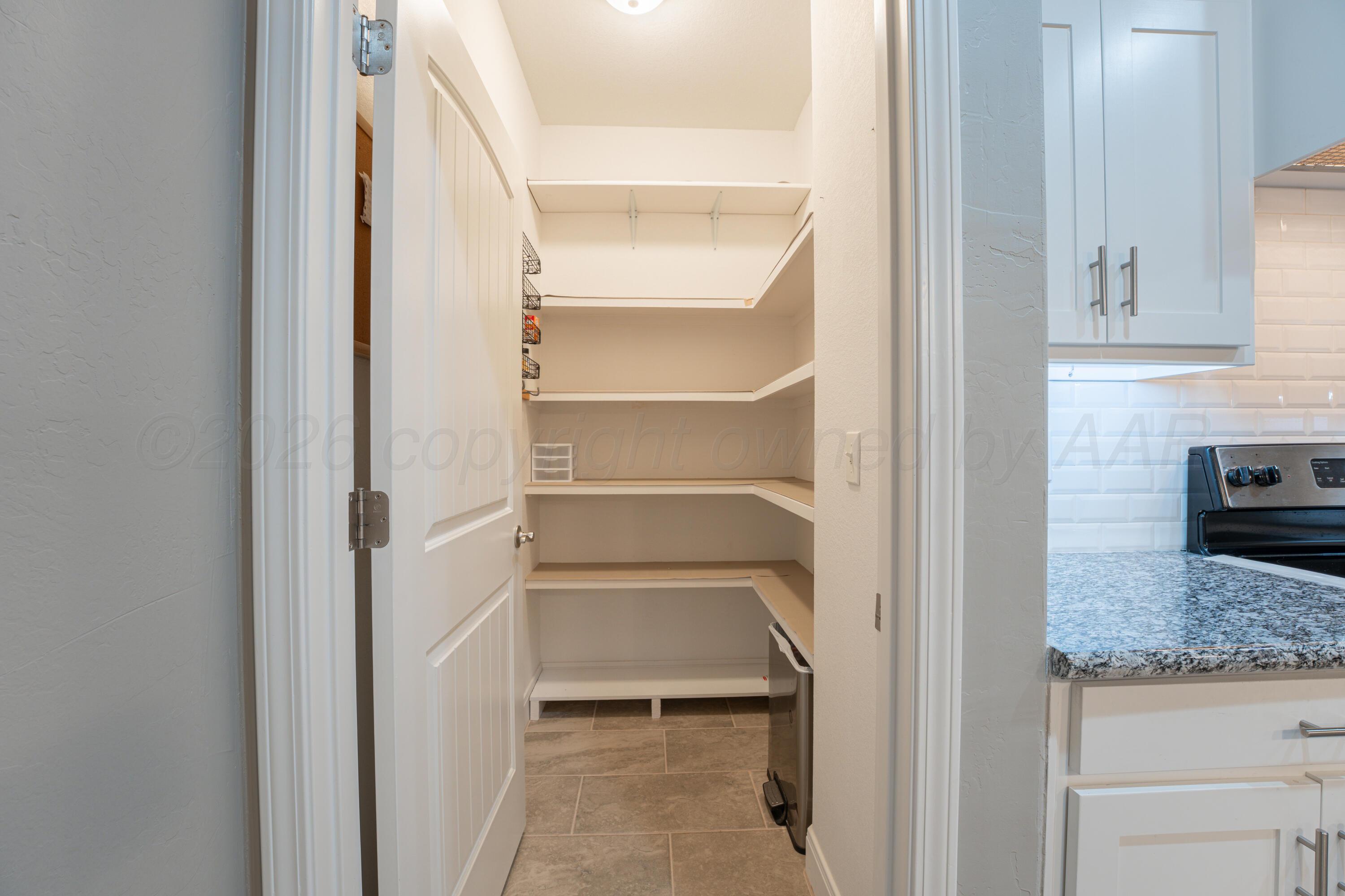 9003 Staten Island Street Property Photo 12