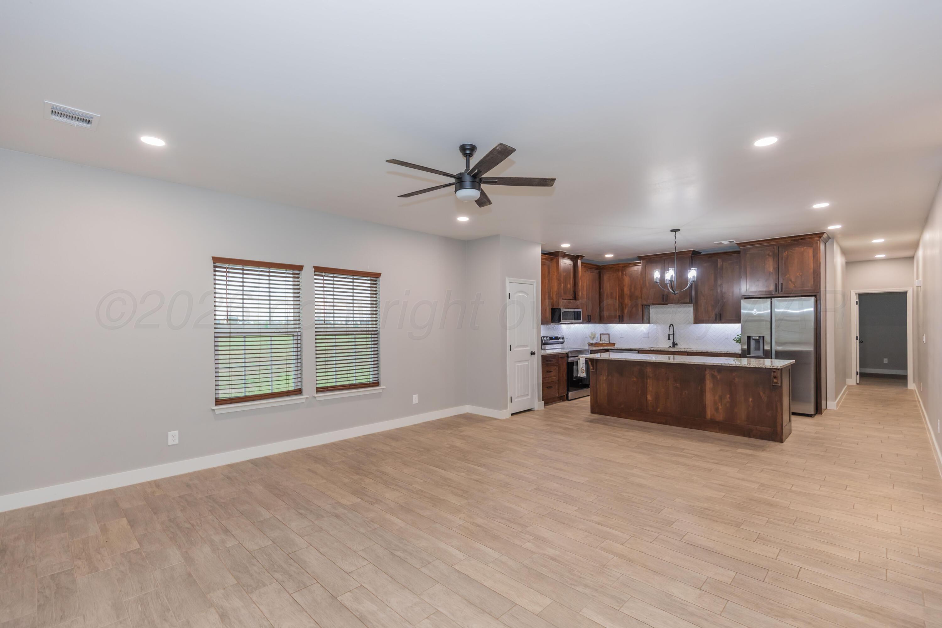 17850 Lone Ranch Road Property Photo 5
