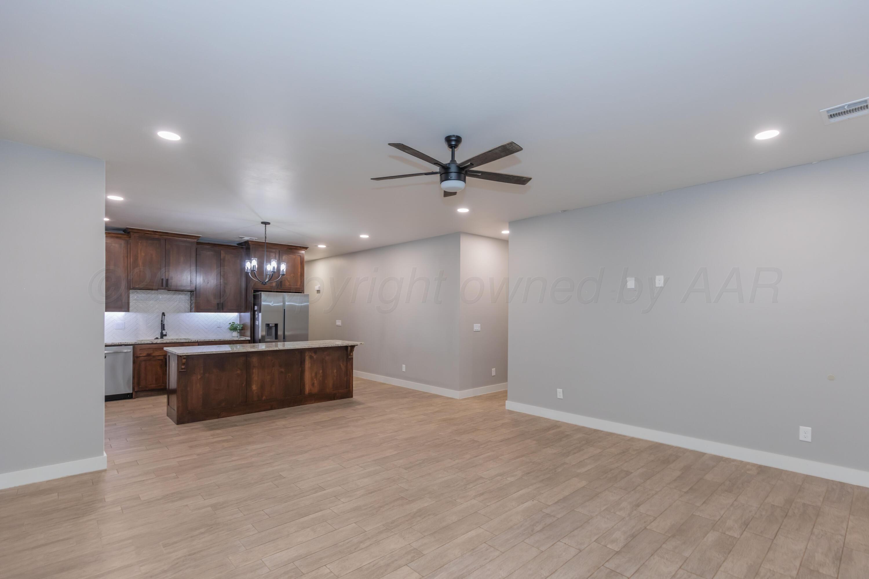 17850 Lone Ranch Road Property Photo 7