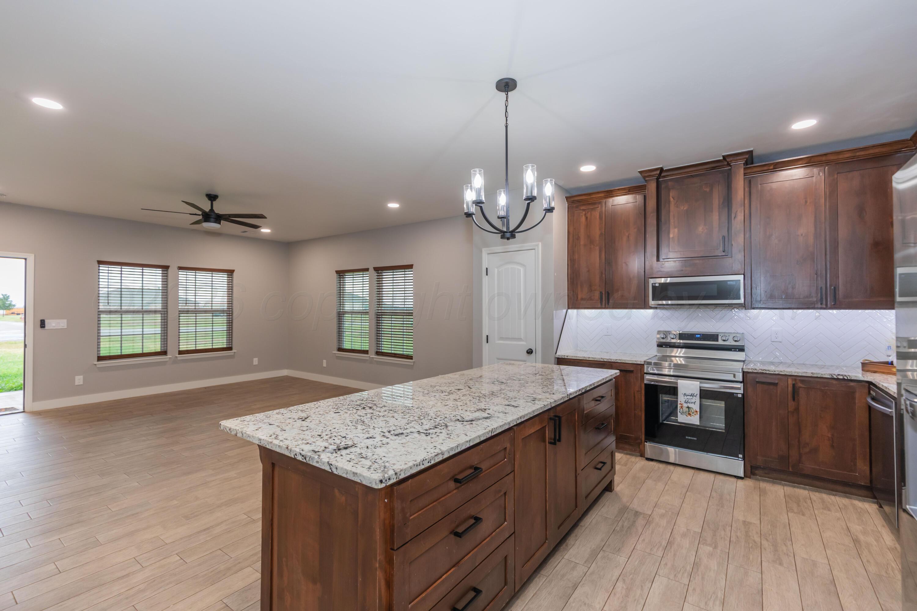 17850 Lone Ranch Road Property Photo 15