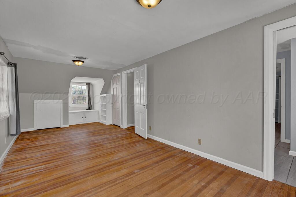 2902 S Tyler Street Property Photo 13