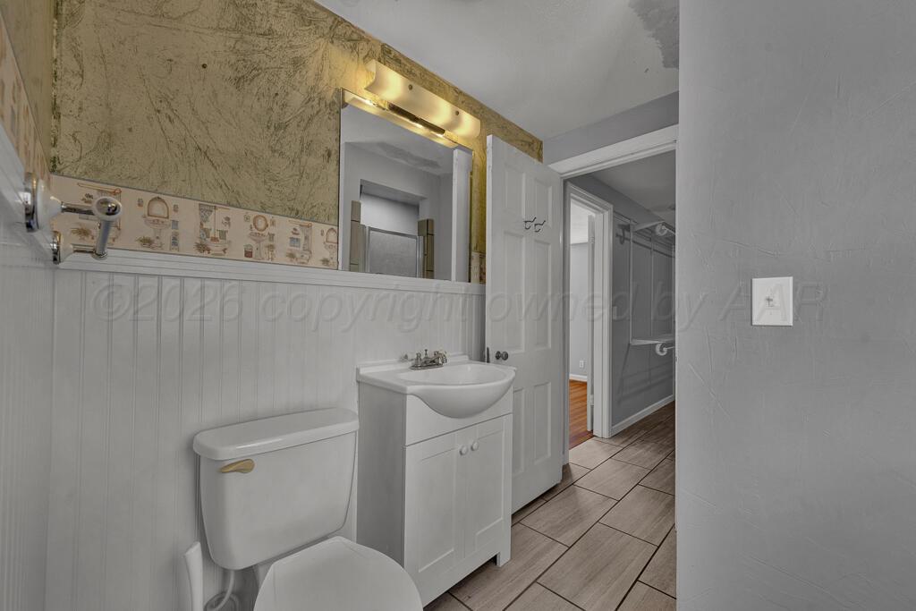2902 S Tyler Street Property Photo 16