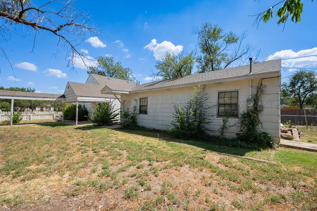 2902 S Tyler Street Property Photo 37