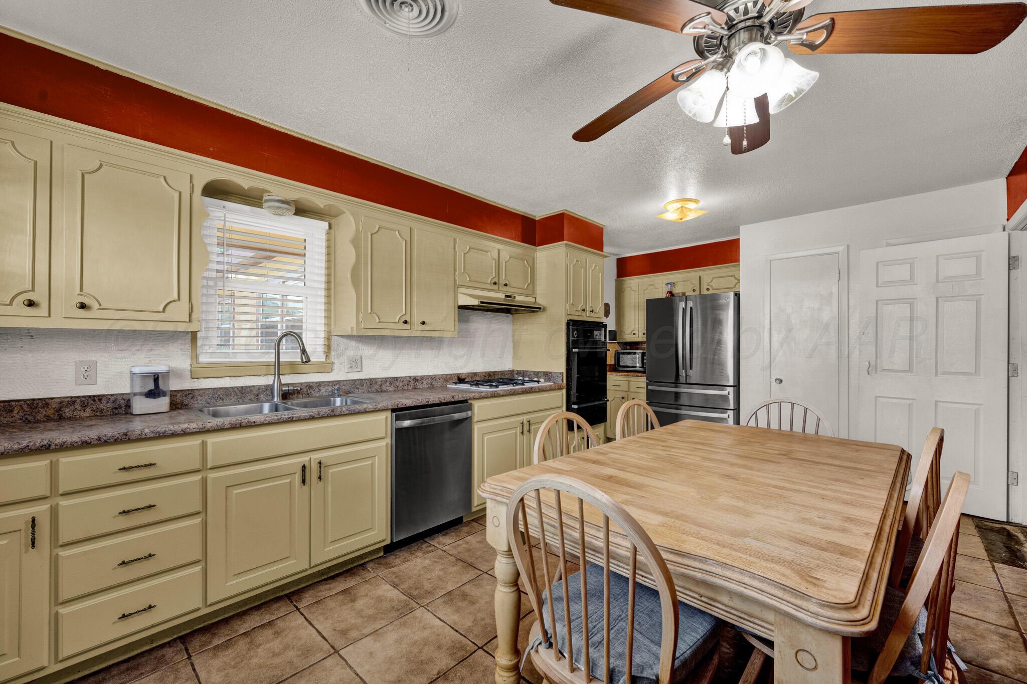 3204 Pryor Street Property Photo 7