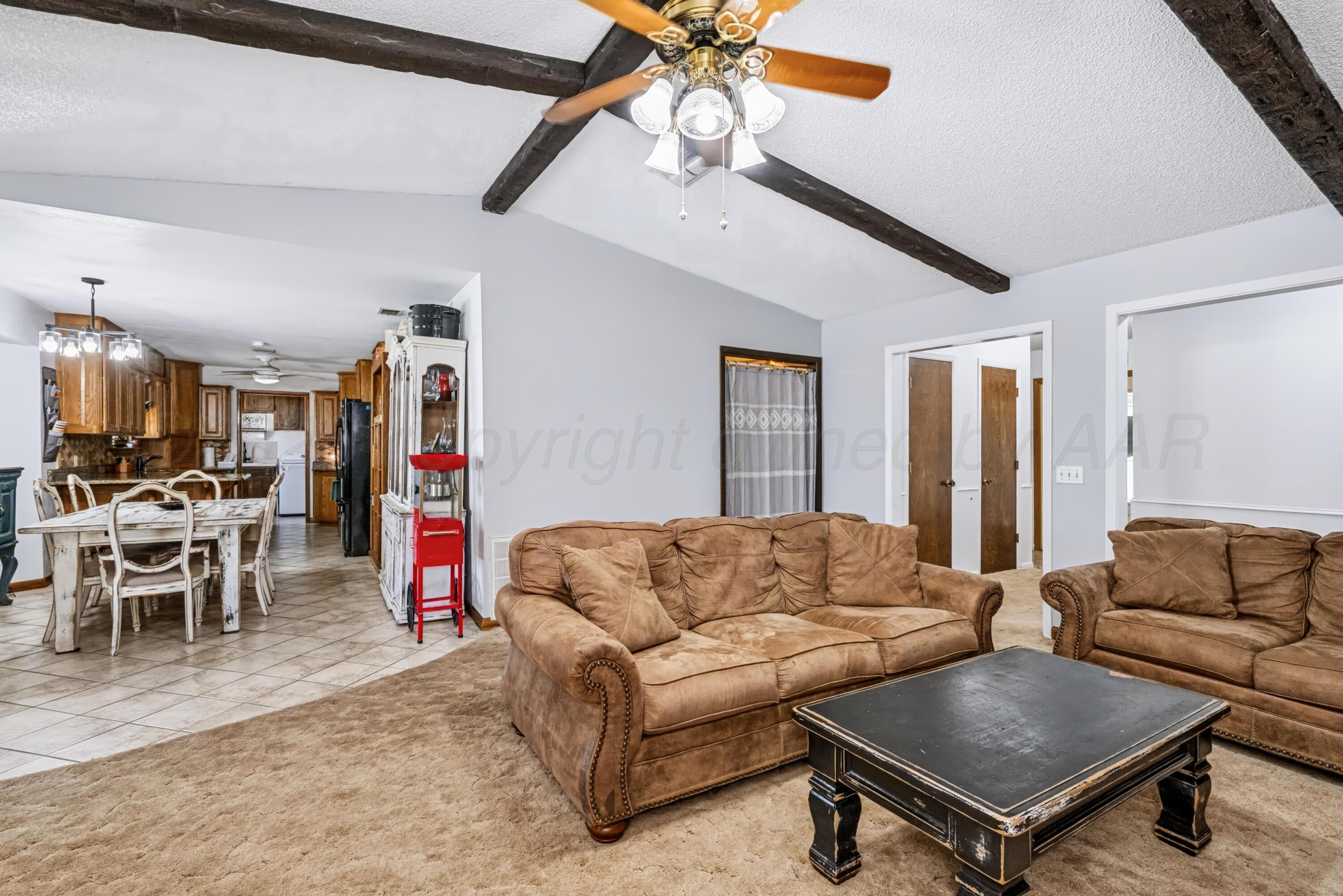 725 Bennett Drive Property Photo 10