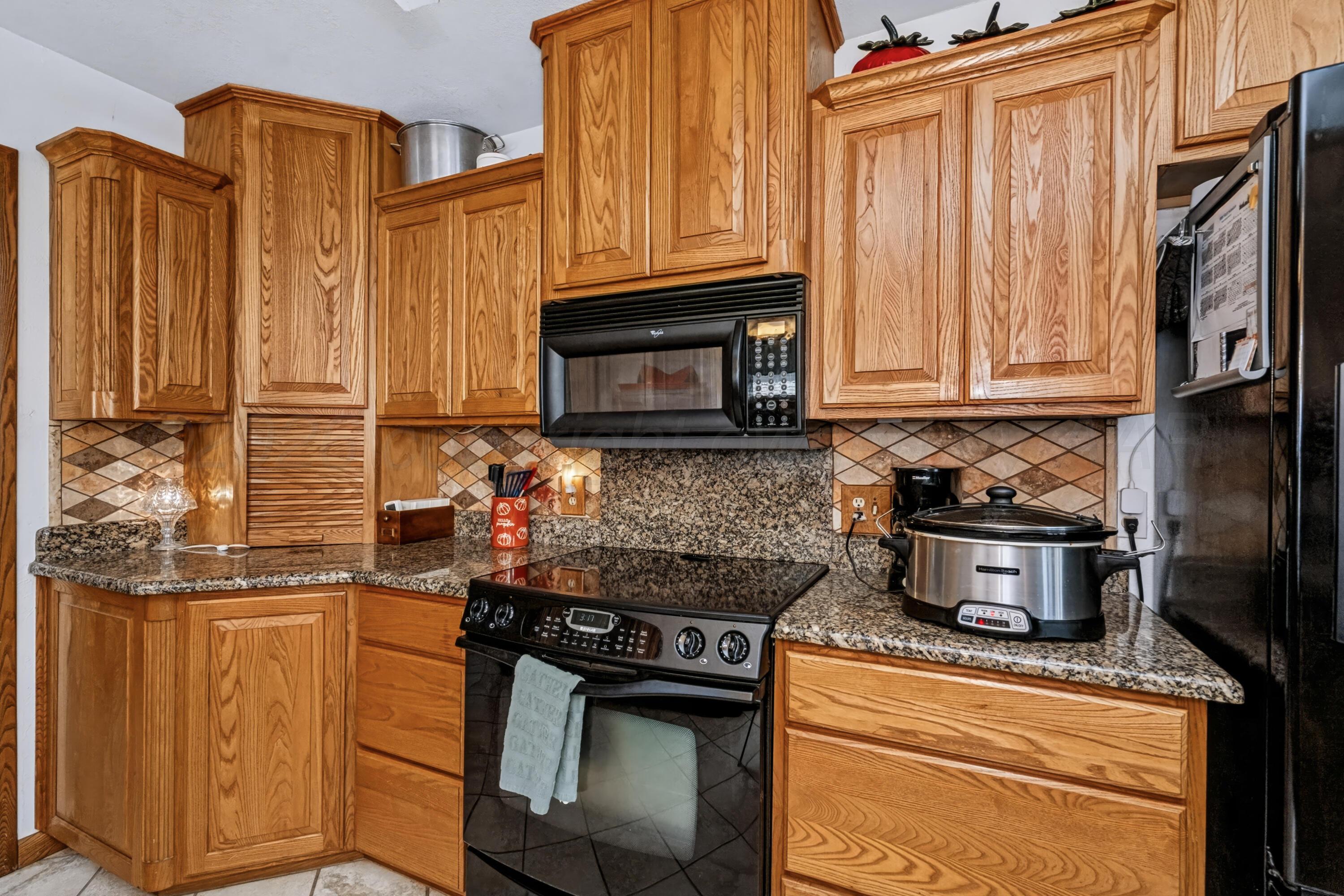 725 Bennett Drive Property Photo 15
