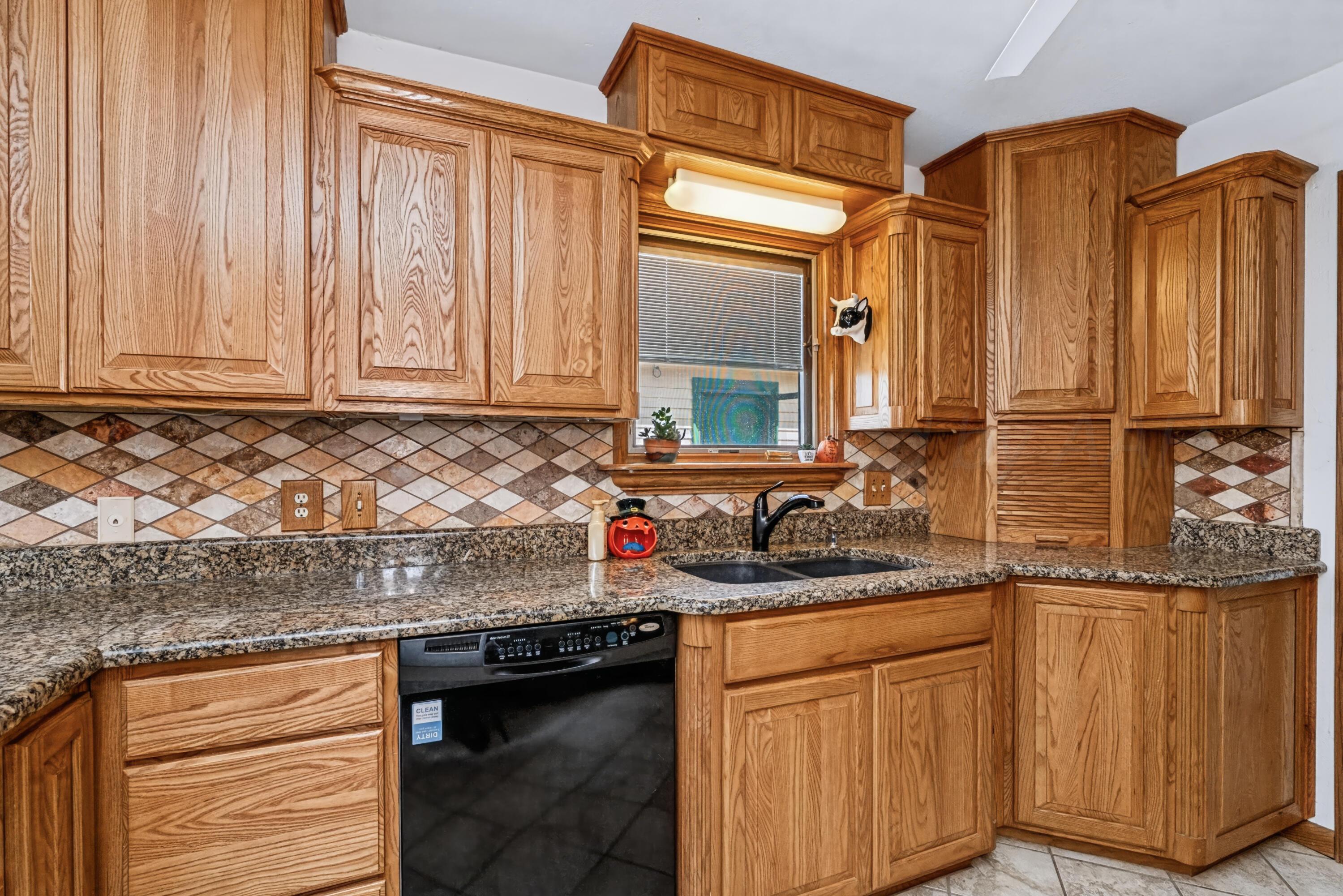 725 Bennett Drive Property Photo 16