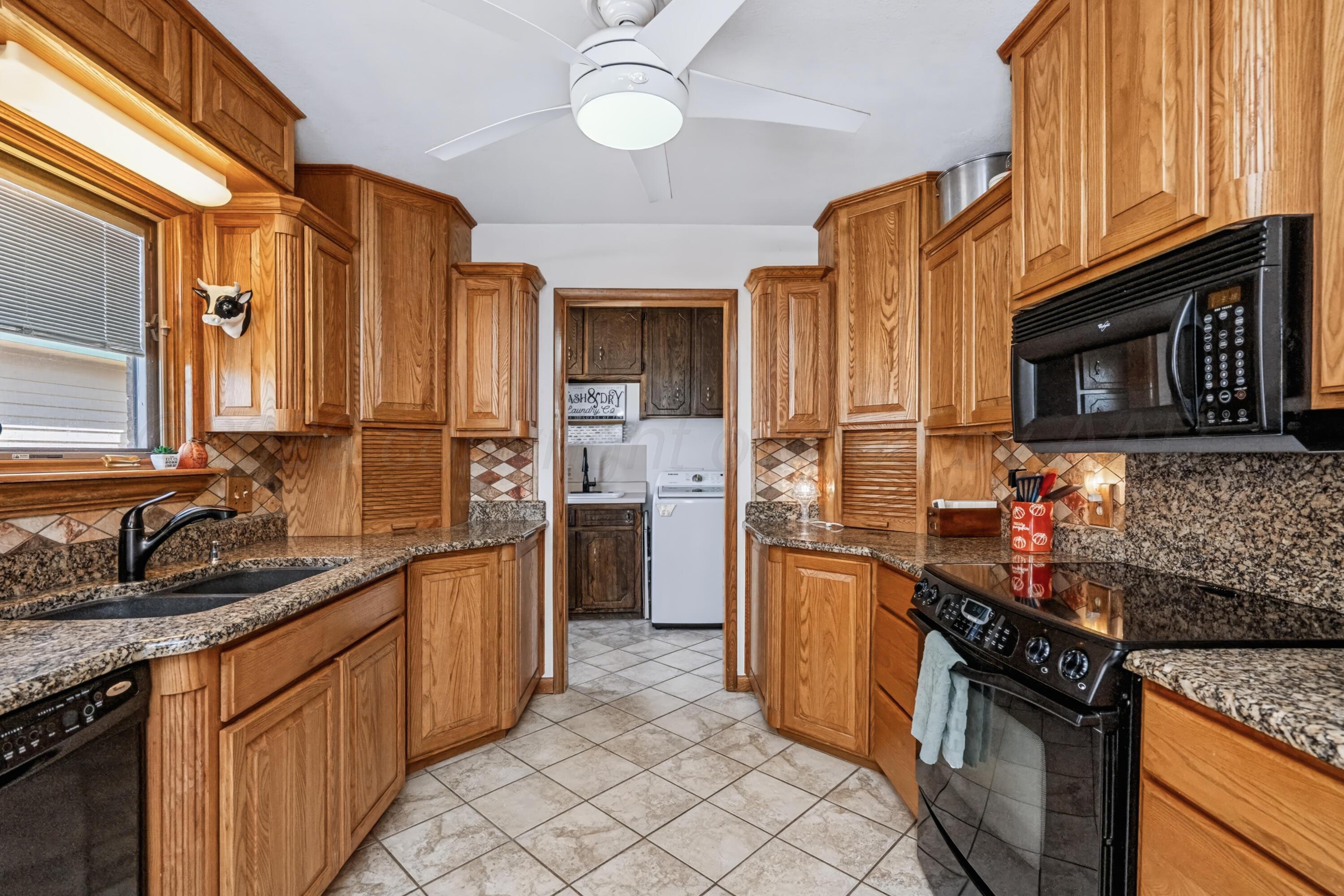 725 Bennett Drive Property Photo 17