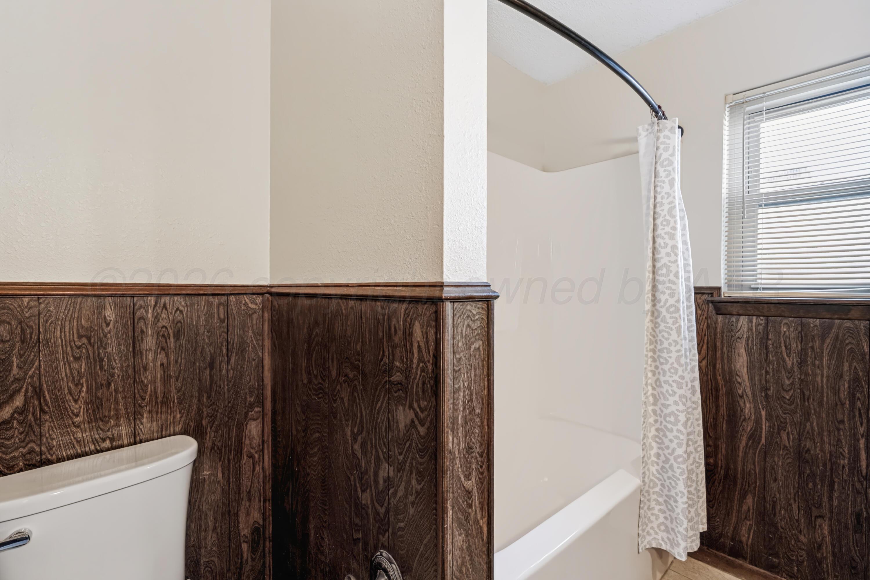 725 Bennett Drive Property Photo 35