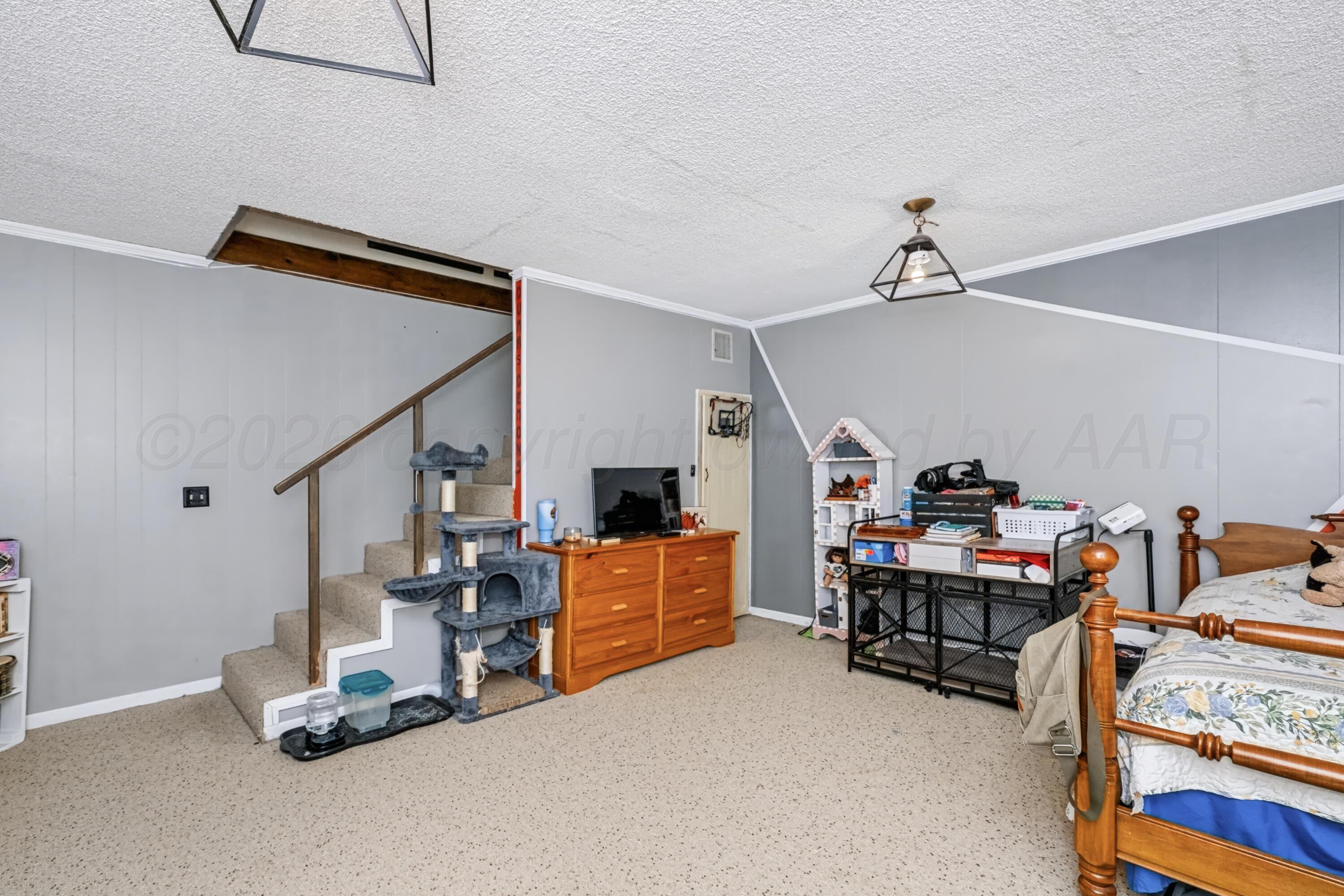 725 Bennett Drive Property Photo 38