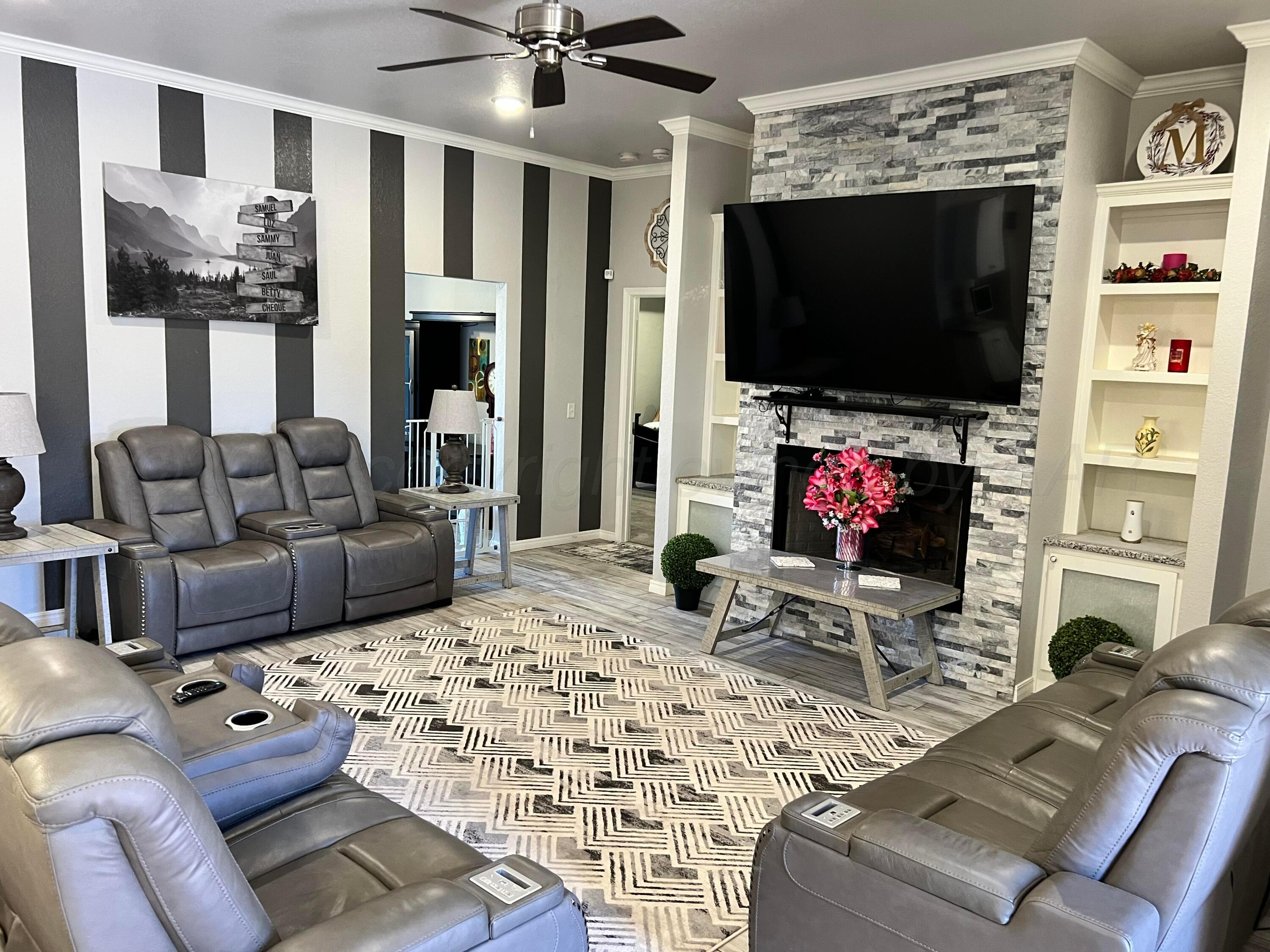 2706 Atlanta Drive Property Photo 4