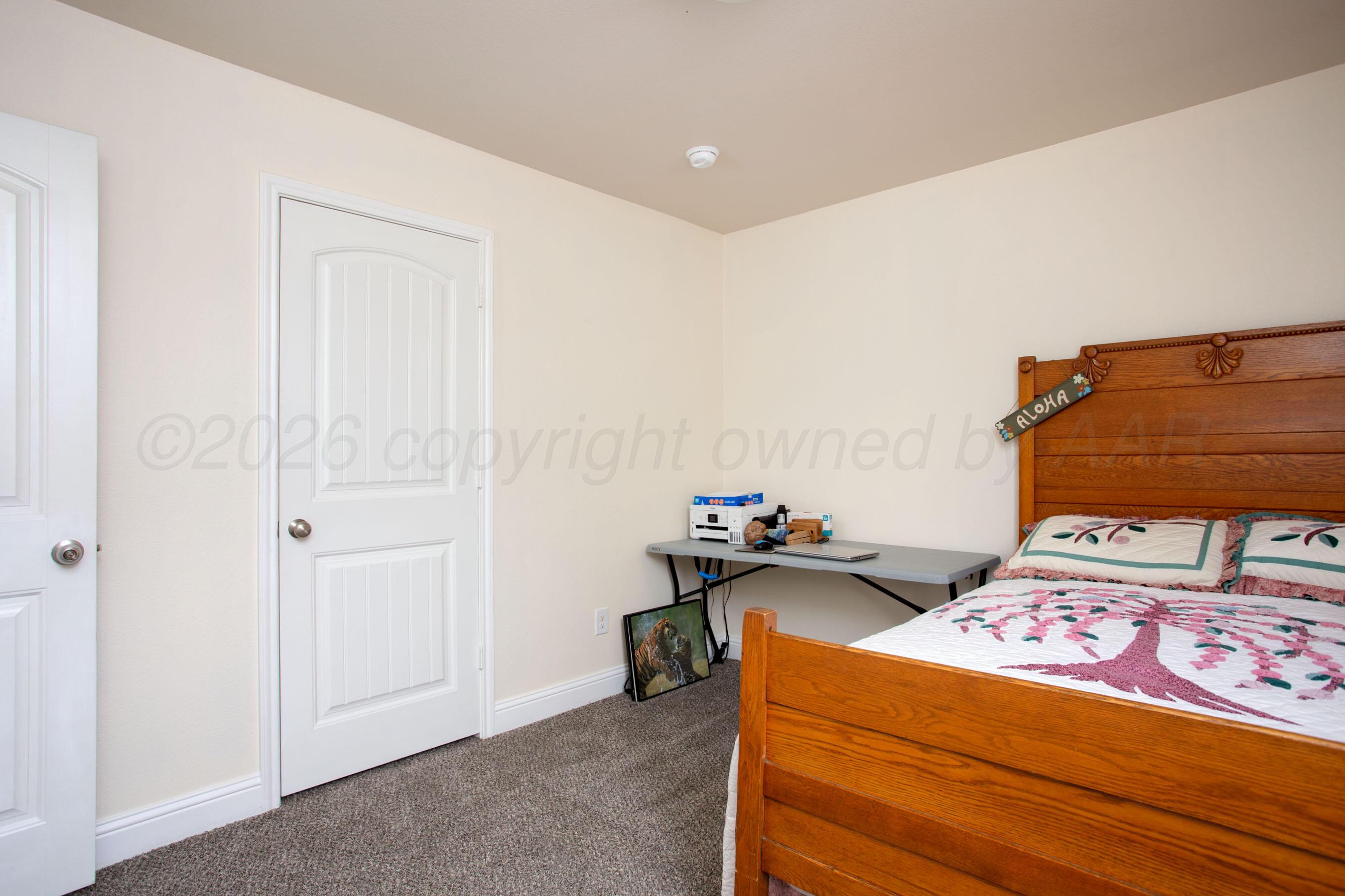 700 Elgin Street Property Photo 18