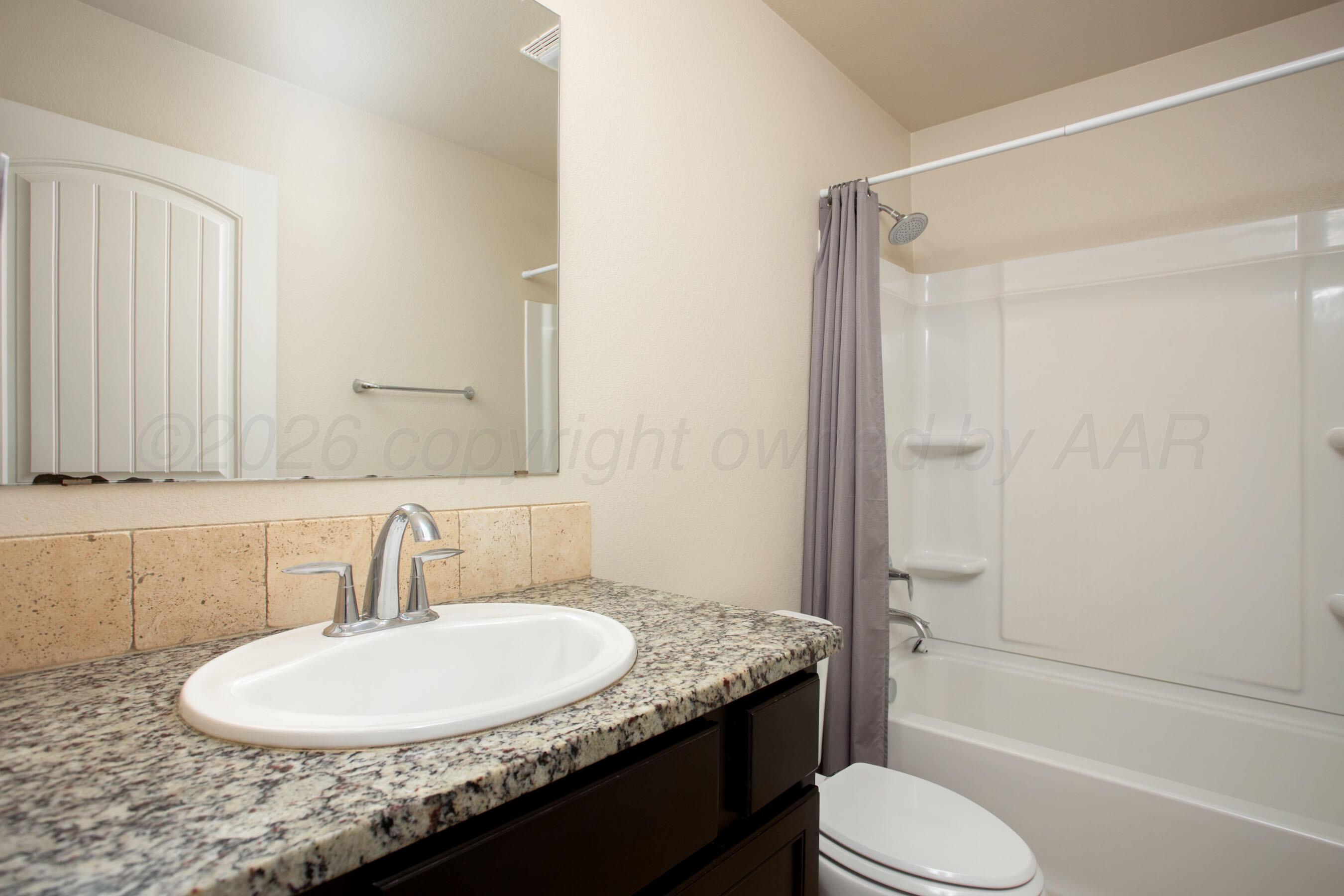 700 Elgin Street Property Photo 22