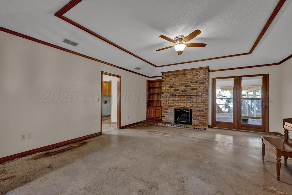 6702 Terryville Drive Property Photo 2