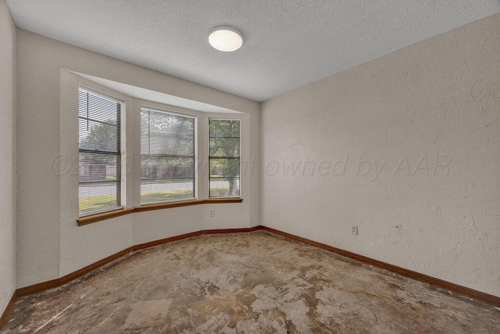 6702 Terryville Drive Property Photo 4