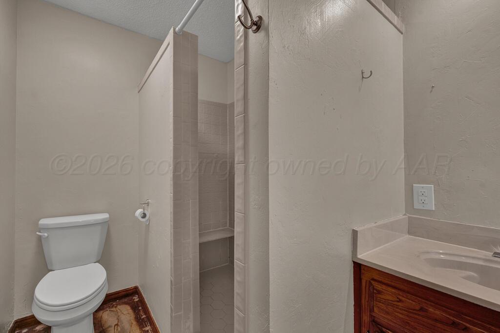 6702 Terryville Drive Property Photo 16