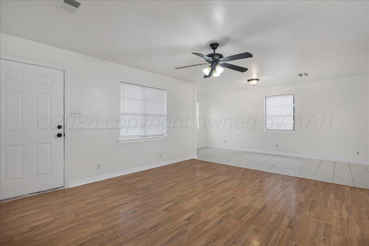 4415 S Hayden Street Property Photo 3