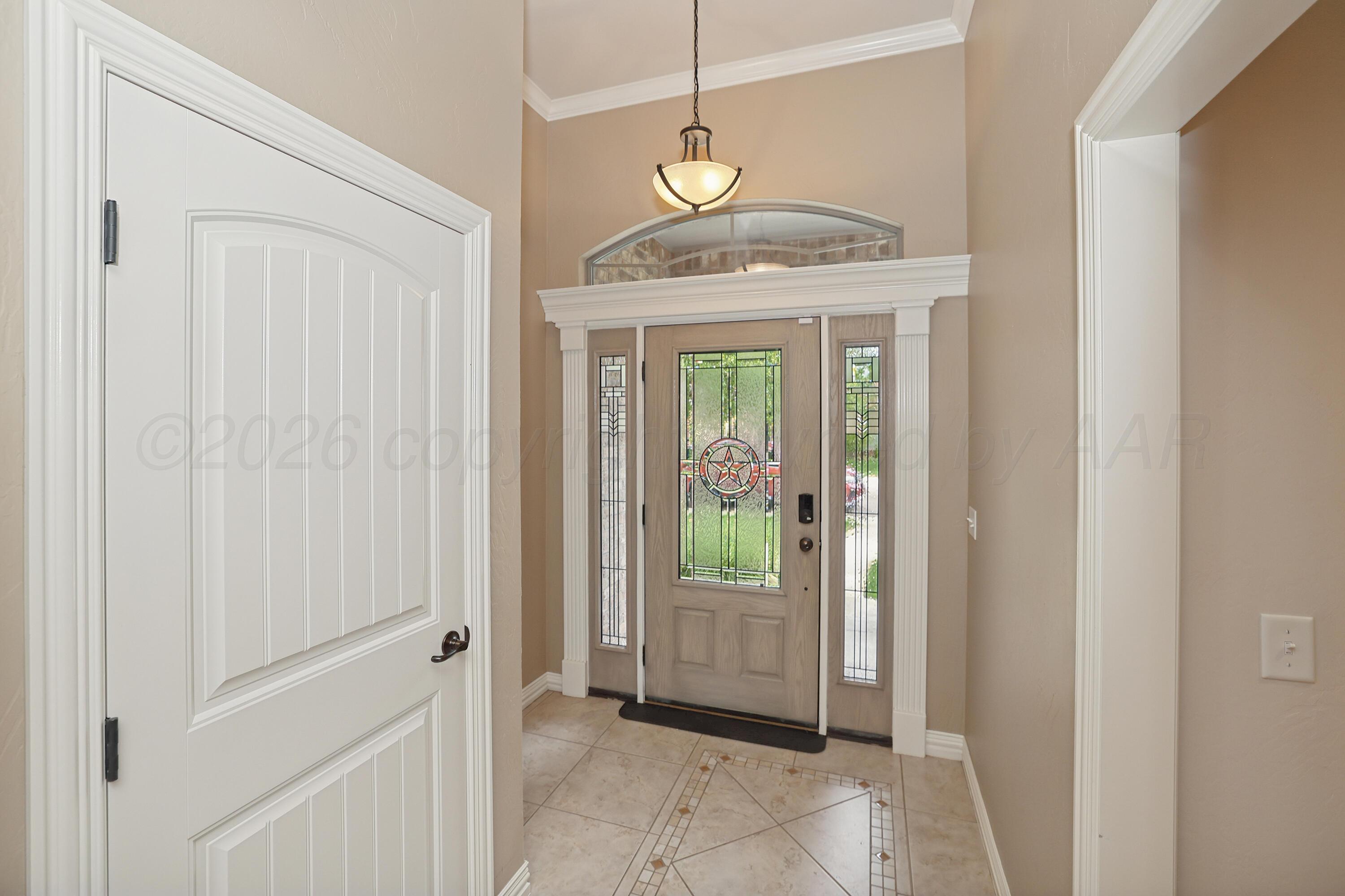 4724 Ashville Place Property Photo 3