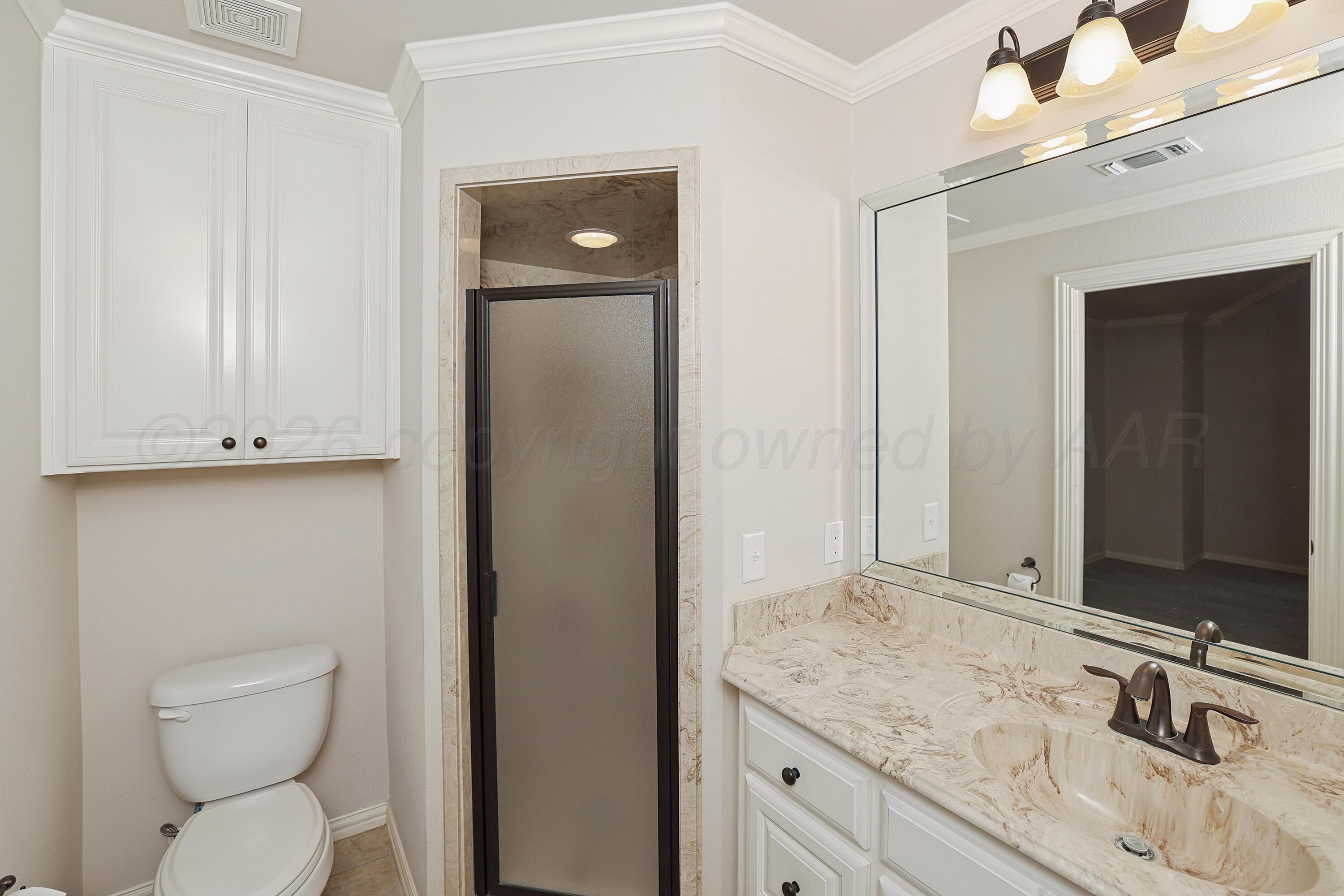 4724 Ashville Place Property Photo 17
